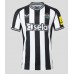 Newcastle United Tino Livramento #21 Hjemmedrakt 2023-24 Kortermet